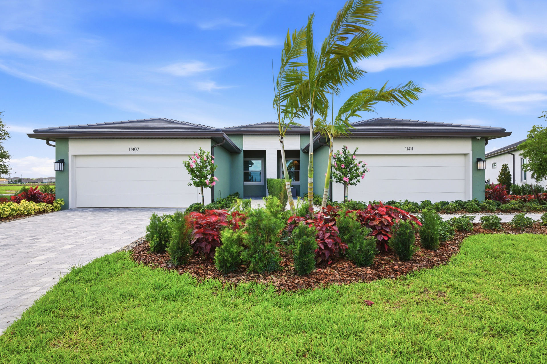 ellenwood model exterior representing the Villa collection